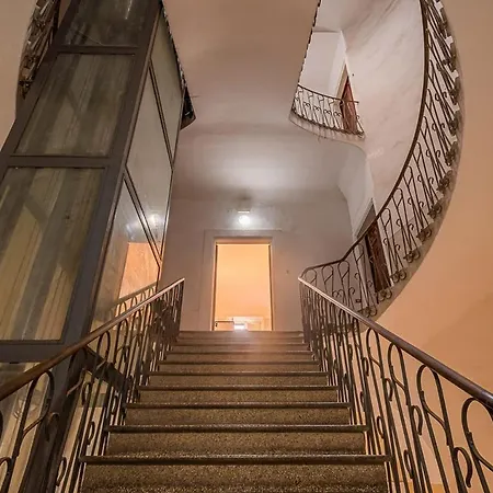 Palazzo 500
